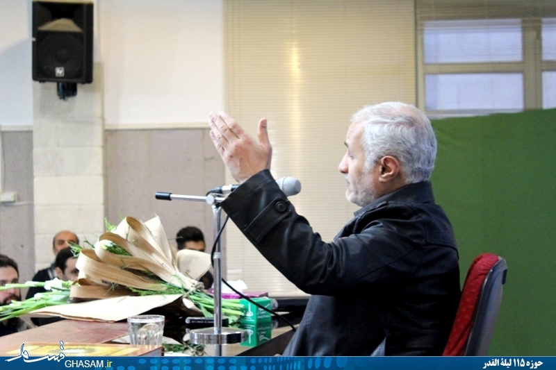 گزارش تصویری؛ سخنرانی استاد حسن عباسی با موضوع فتنه های عصر ما