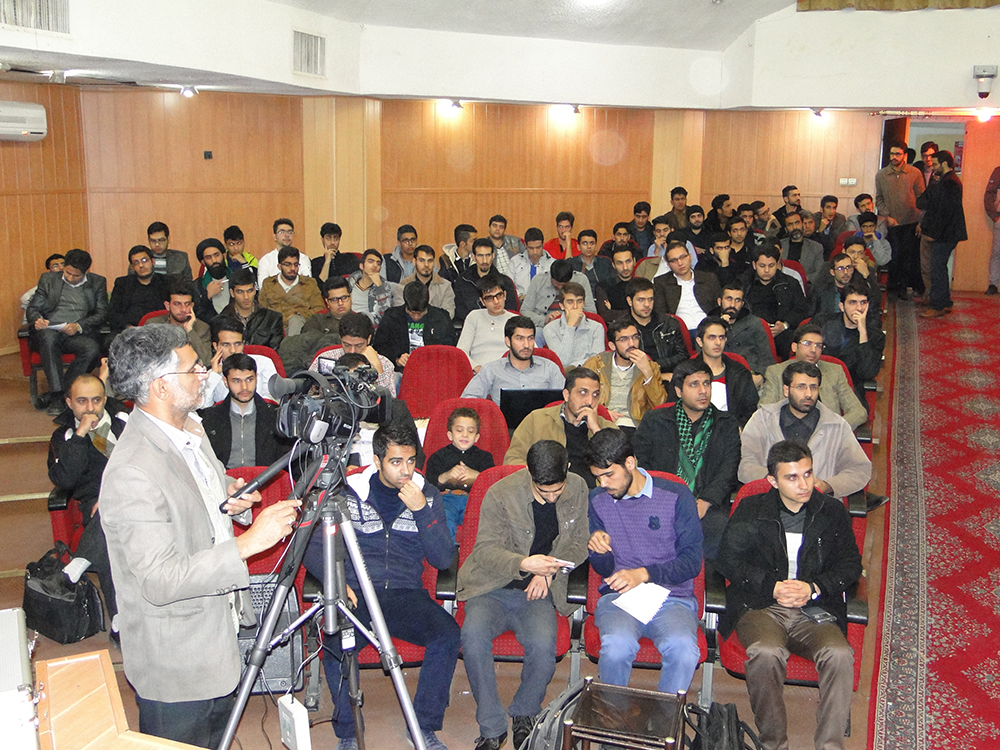 سخنرانی استاد حسن عباسی در دانشگاه علوم پزشکی کاشان - دانش پزشکی؛ الگوی تمدن‌سازی آینده