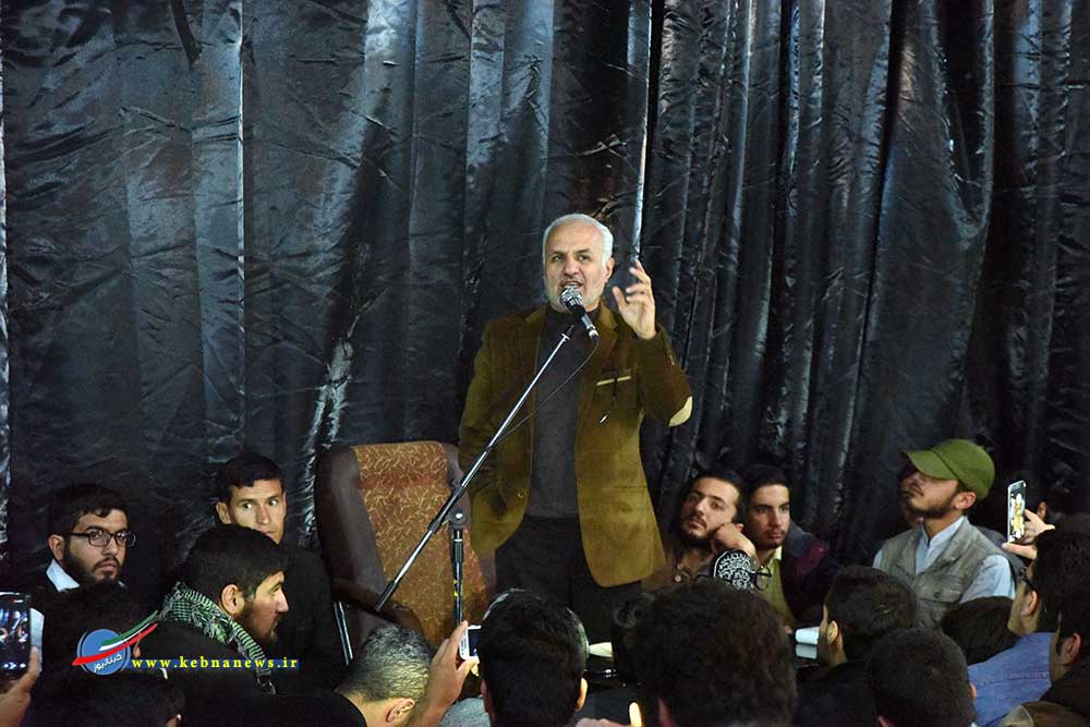 سخنرانی استاد حسن عباسی در  مسجد سیدالشهدا یاسوج - دست دیپلمات‌ها نمک ندارد