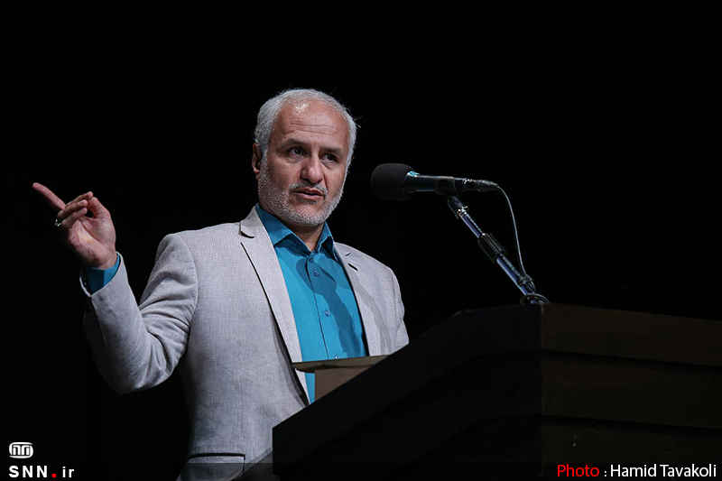 سخنرانی استاد حسن عباسی در حوزه هنری - رونمایی از مستند «نیمه شب ۲۴ آوریل»