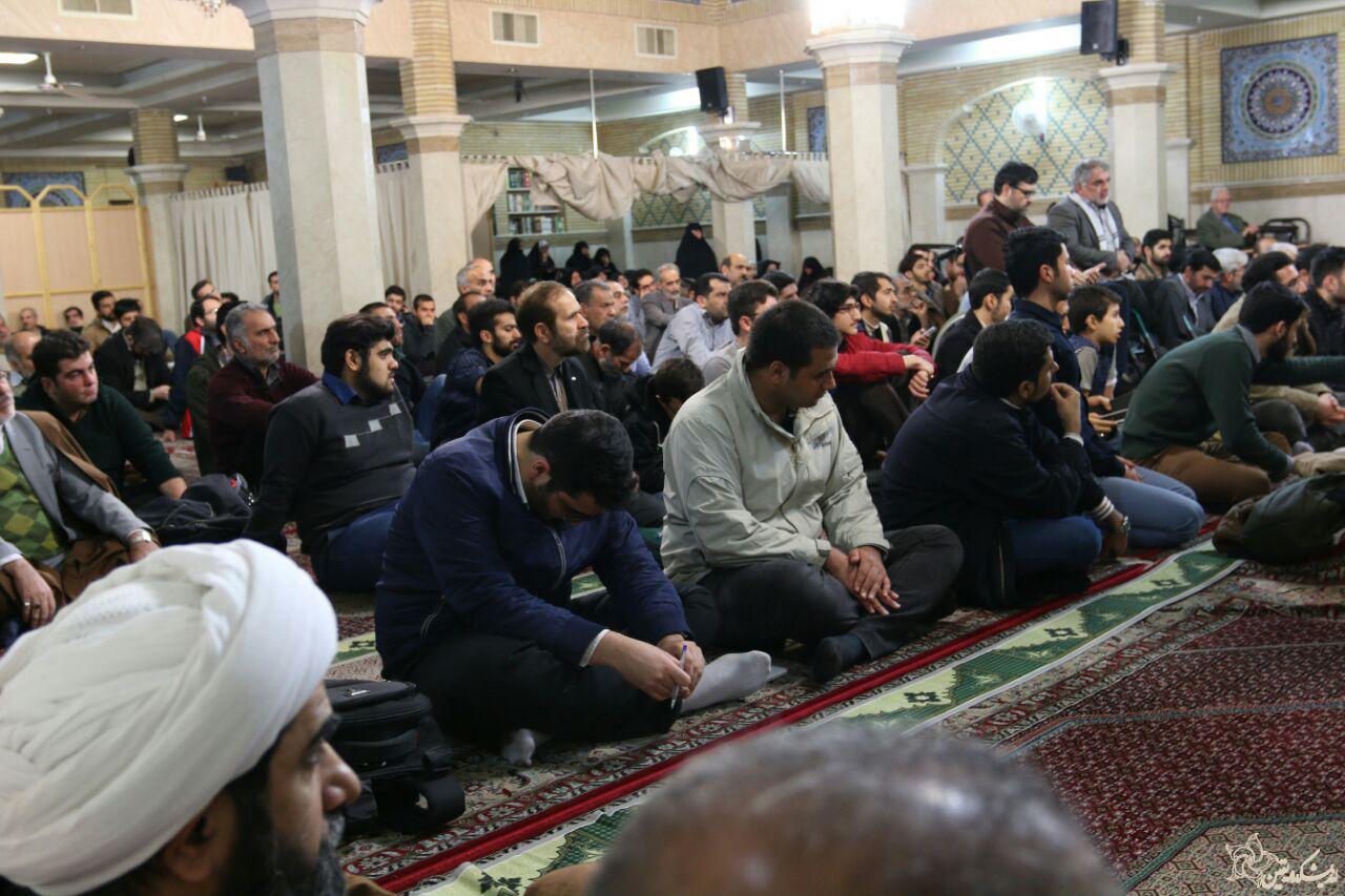 سخنرانی استاد حسن عباسی در مسجد حضرت محمد (ص) تهران - سیاست ورزی بر سر دوراهی گفتمان غربی با اسلامی