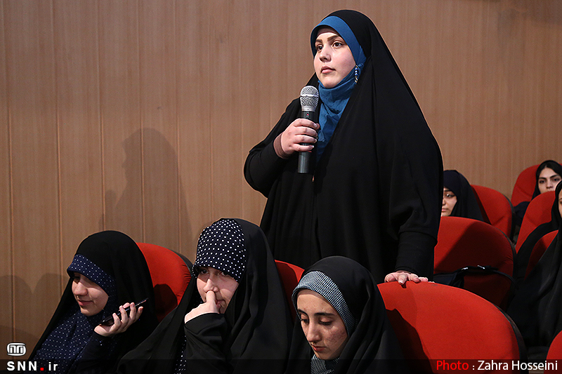 سخنرانی استاد حسن عباسی در دانشگاه صنعتی امیرکبیر - کیک زردی که بنفش شد