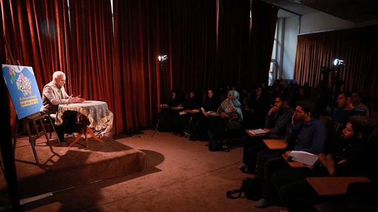 سخنرانی استاد حسن عباسی در حسینیه هنر تهران - دوره آموزشی – معرفتی «هم‌بازی»