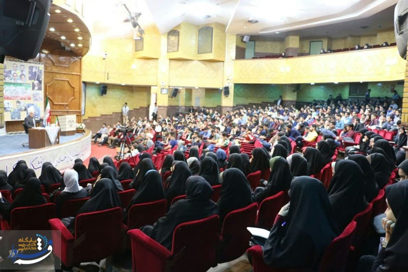 سخنرانی استاد حسن عباسی در دانشگاه قم - گام دوم انقلاب اسلامی؛ آغاز عصر جدید